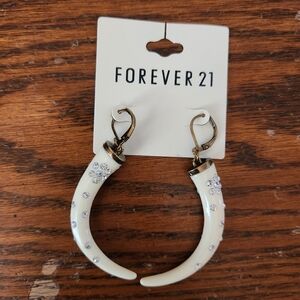 Forever 21 Cream Rhinestone Horn Earrings